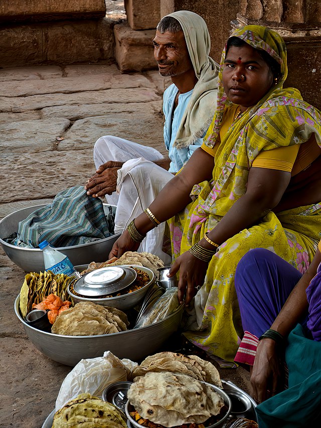 Local Women selling North Karnataka Home made meals at Banashankari temple